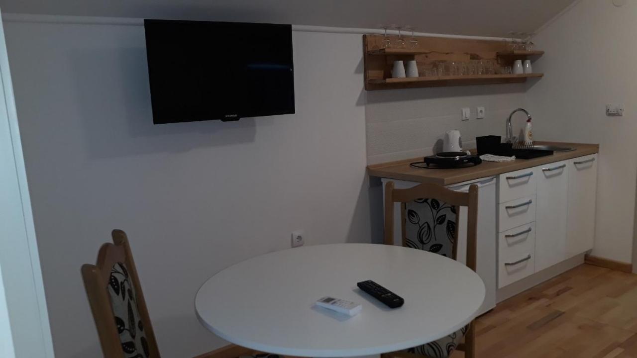 Apartment M&M Pacir Værelse billede